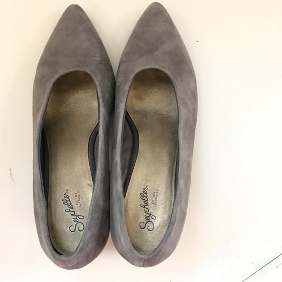 SEYCHELLES Chunky Heel Suede Pointed Toe Heels Gray Women’s Size 9 - Picture 15 of 16